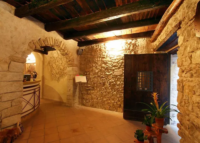 Donnaciccina Accomodation